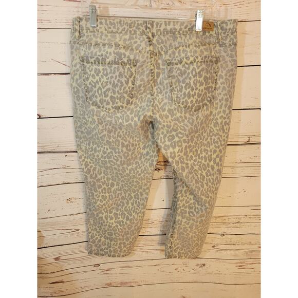 Vtg Jordache Cropped Jeans Tan Black Cheetah Print Mid Rise Skinny Size 14 - Picture 6 of 11